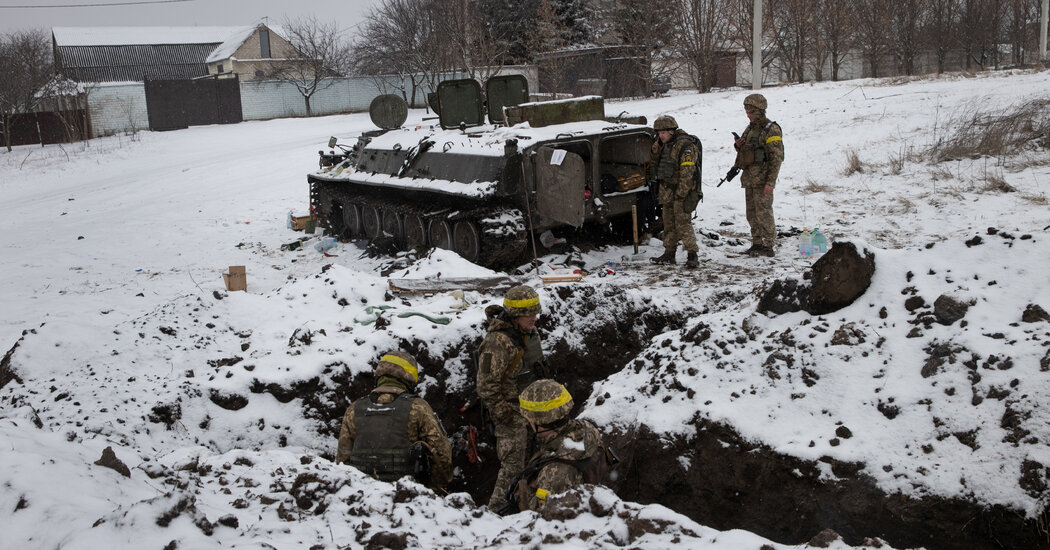 after-a-fumbled-start,-russian-forces-hit-harder-in-ukraine