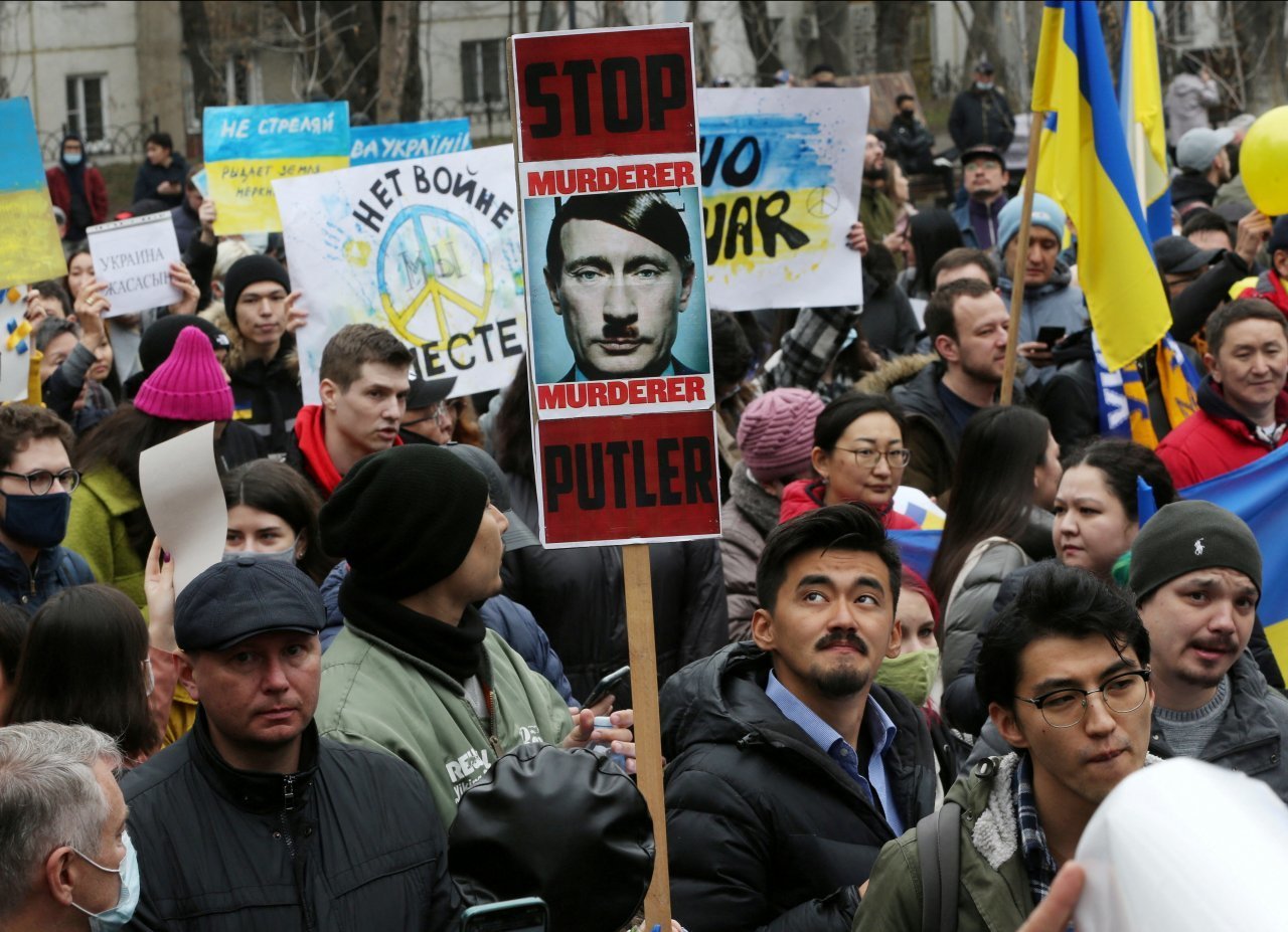 iniziano-le-manifestazioni,-il-kazakistan-in-piazza-per-la-pace
