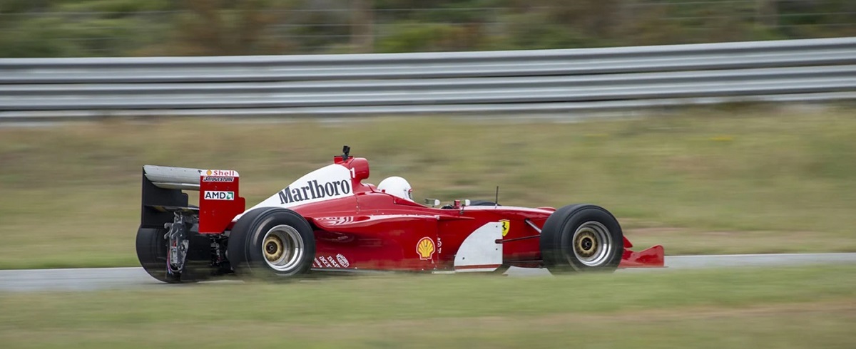 5-places-to-drive-a-formula-1-car-like-a-professional