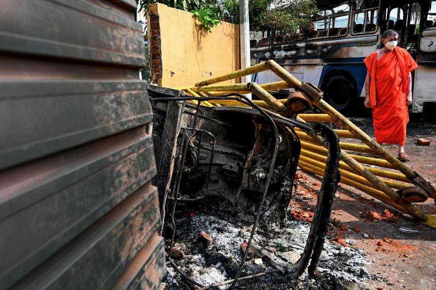sri-lanka-declares-emergency-after-violent-protests-over-economic-crisis