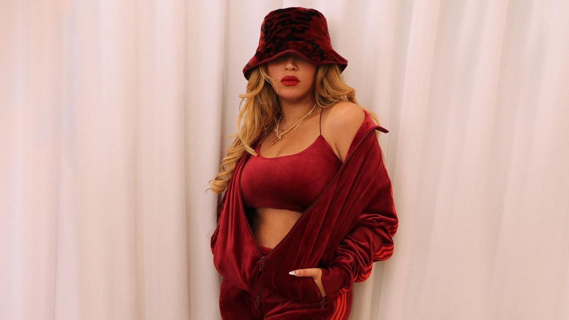 from-kim-k-to-beyonce:-6-celebrities-with-shapewear-and-activewear-lines