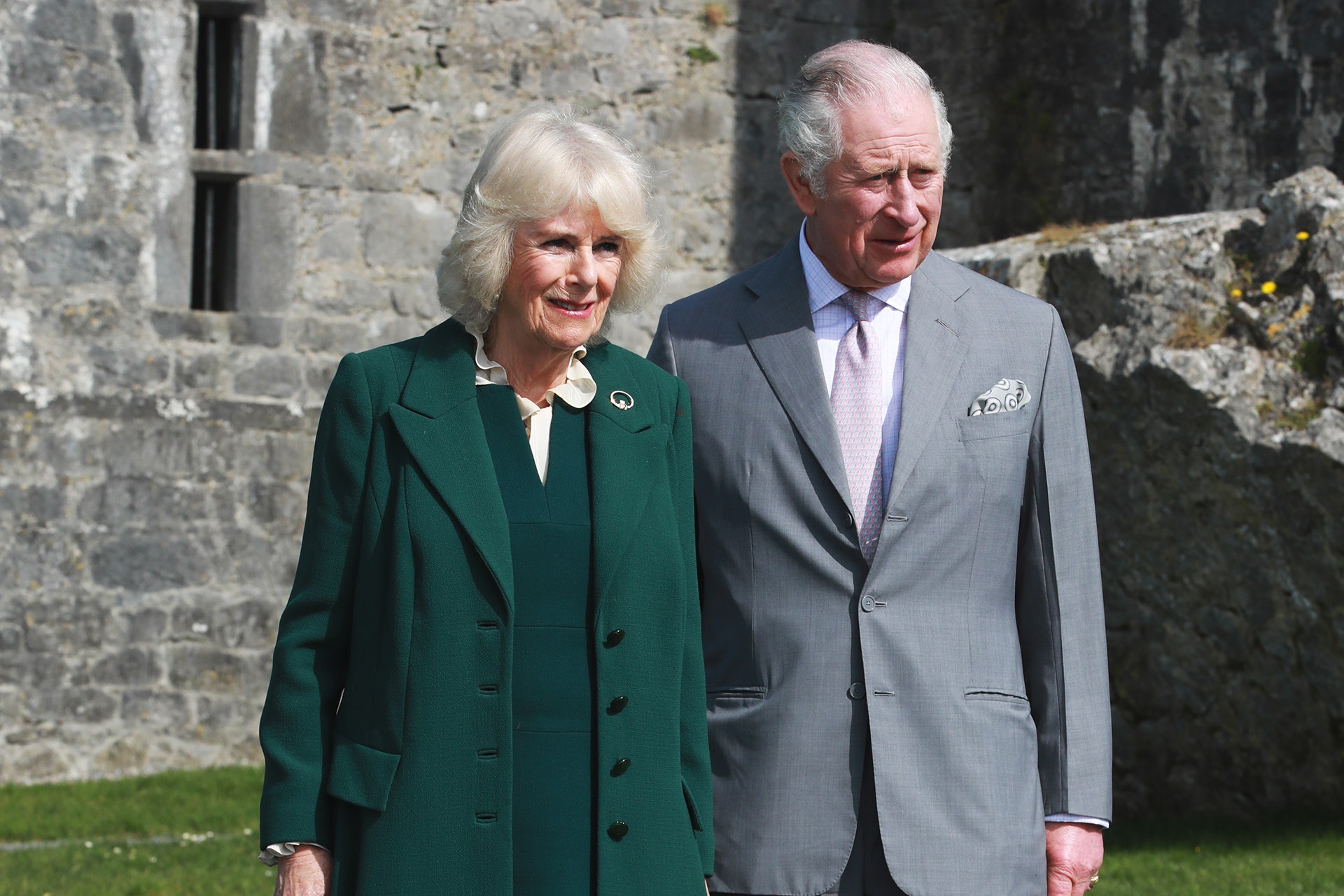 a-timeline-of-prince-charles-and-the-duchess-of-cornwall’s-relationship