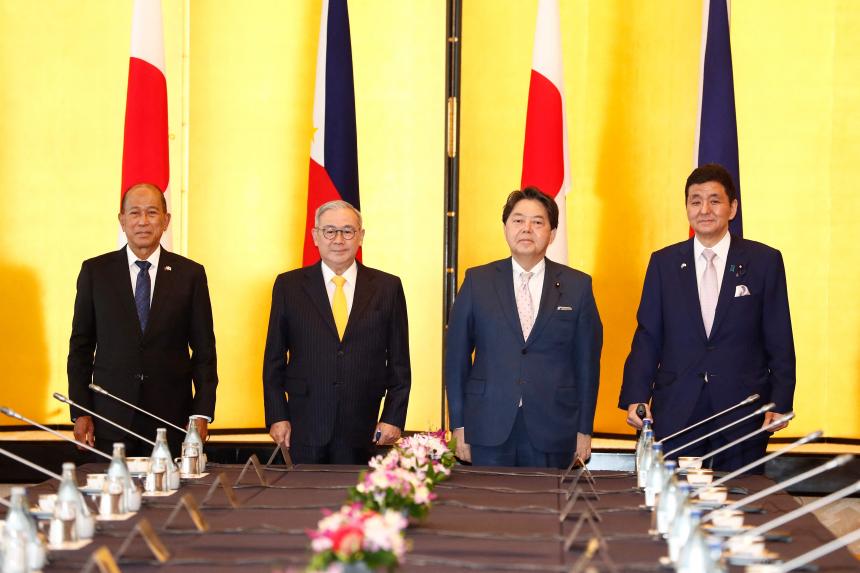 japan,-philippines-eye-further-defence-cooperation-at-first-2+2-meeting