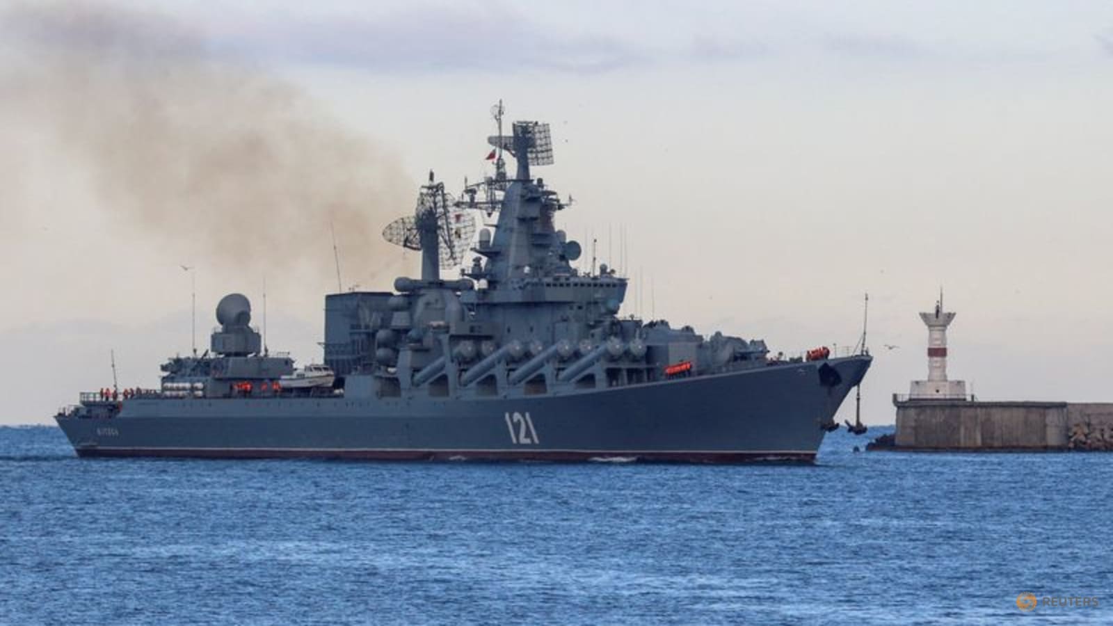 russia-says-blast-cripples-black-sea-flagship,-ukraine-claims-missile-strike
