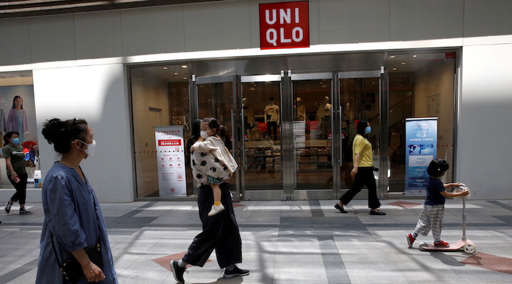 uniqlo-owner-sees-big-profit-drop-in-china-due-to-covid-restrictions