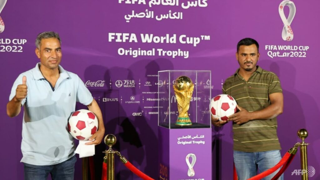 qatar’s-migrant-army-queues-for-glimpse-of-world-cup