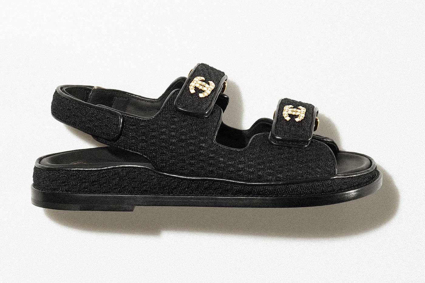 every-luxury-label-made-its-own-version-of-chanel’s-“dad-sandals”
