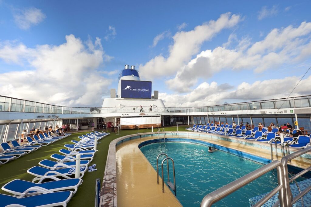 cruise-review:-european-cities-cruise-on-columbus