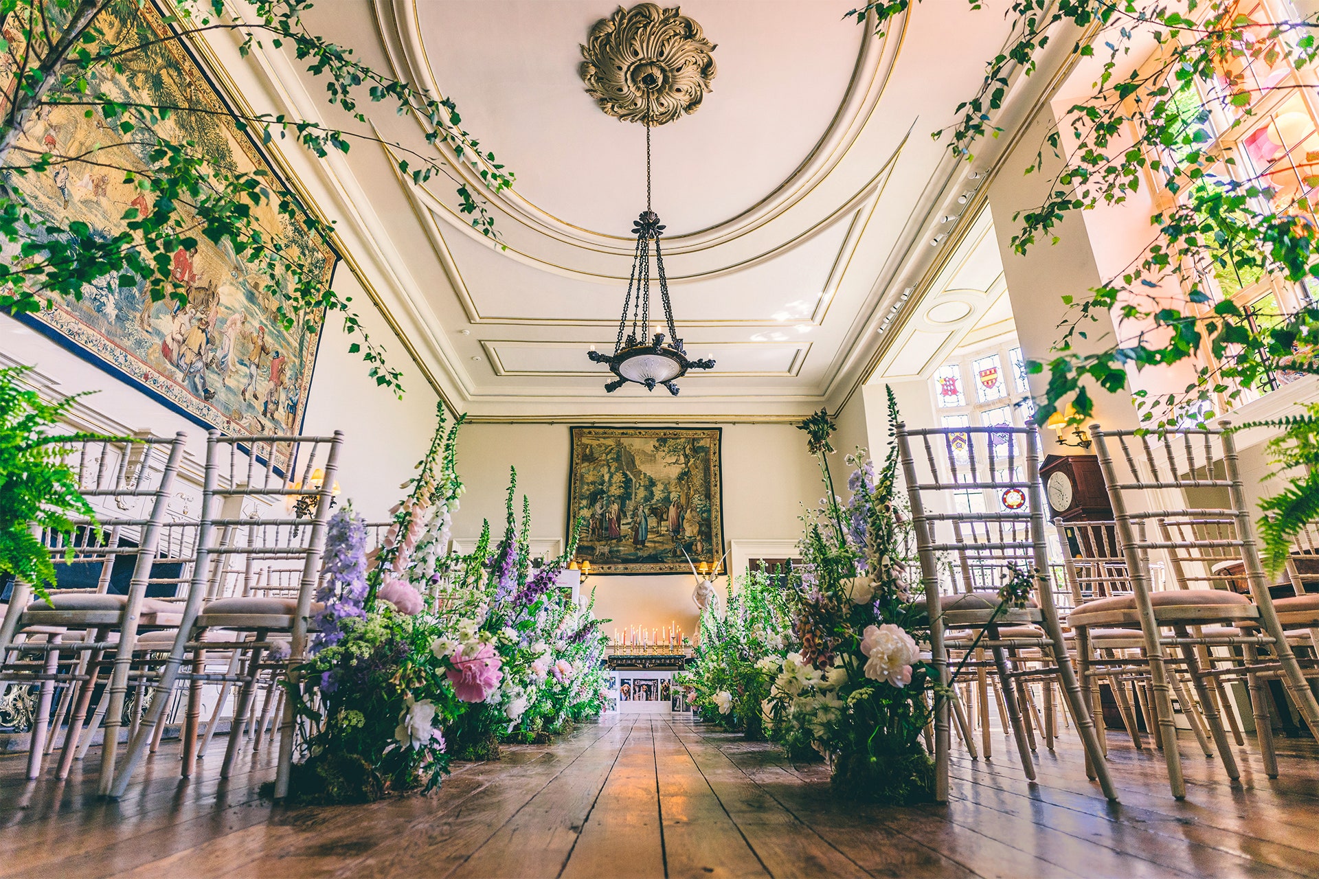 an-insider’s-guide-to-the-chicest-wedding-venues-on-the-planet