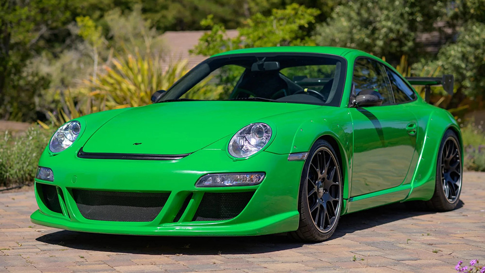 this-ultra-rare-ruf-rgt-is-up-for-auction,-and-it’s-already-reached-six-figures