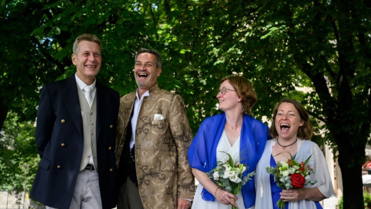 history-made-as-first-same-sex-couples-marry-in-switzerland