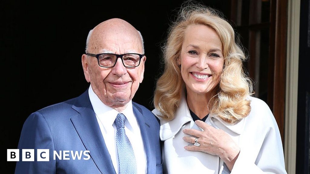 jerry-hall-files-for-divorce-from-rupert-murdoch