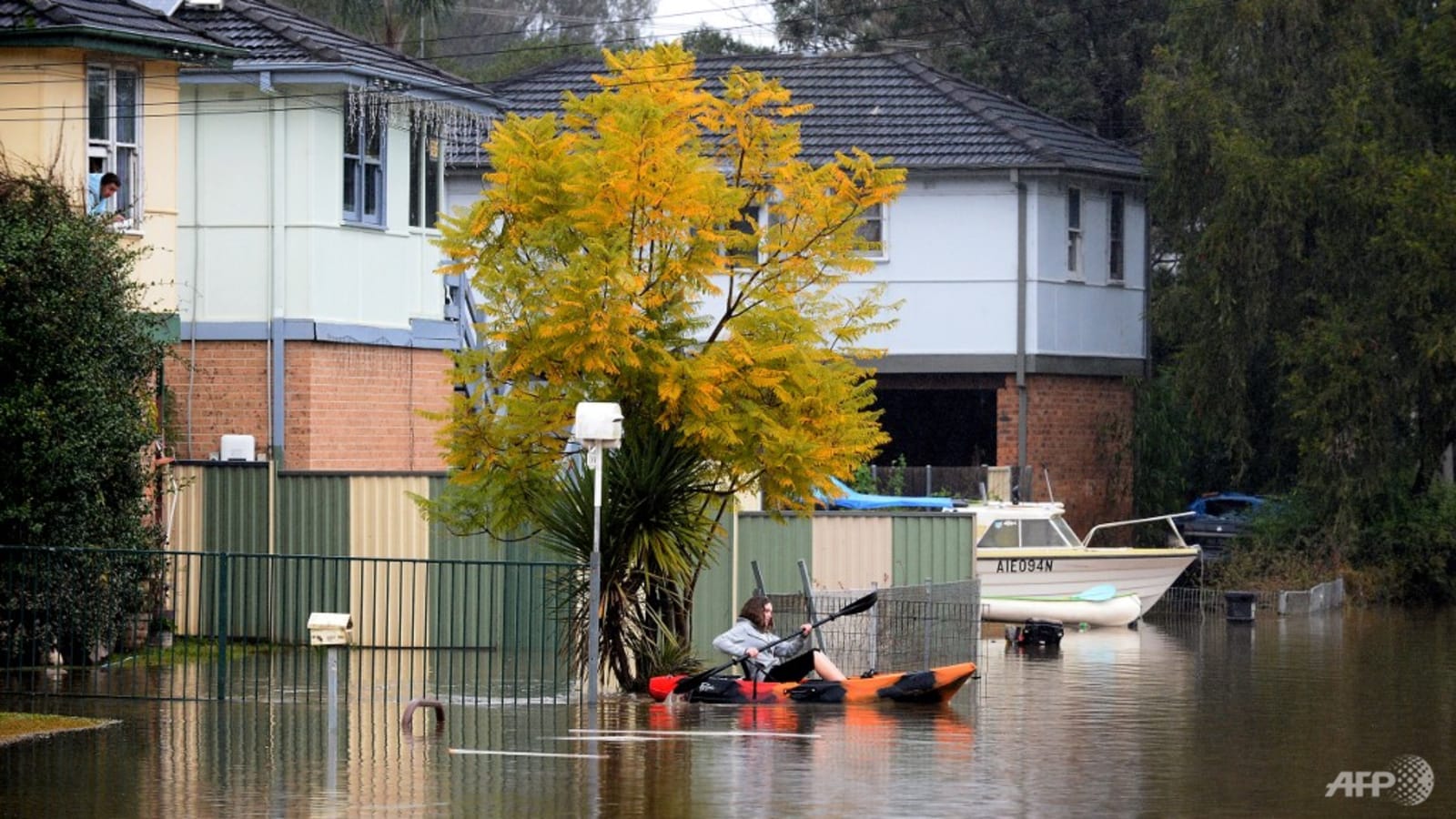 sydney-residents-assess-flood-damage-as-wild-weather-eases