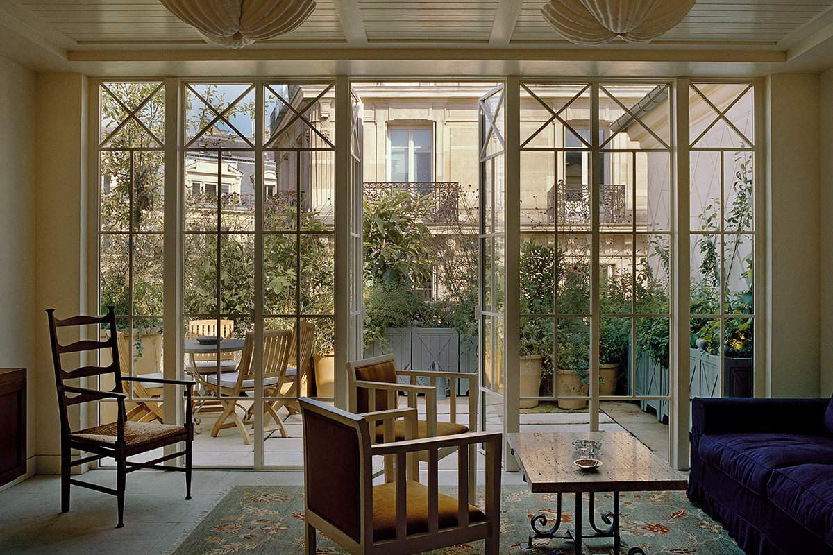 hotel-of-the-month:-chateau-voltaire,-paris