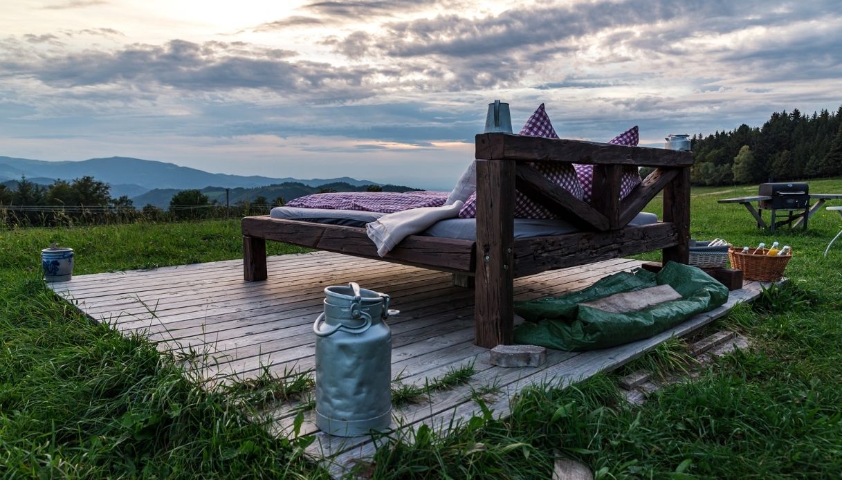 vacanze-da-“nomadi”:-dormire-nella-natura-selvaggia-sotto-i-cieli-stellati