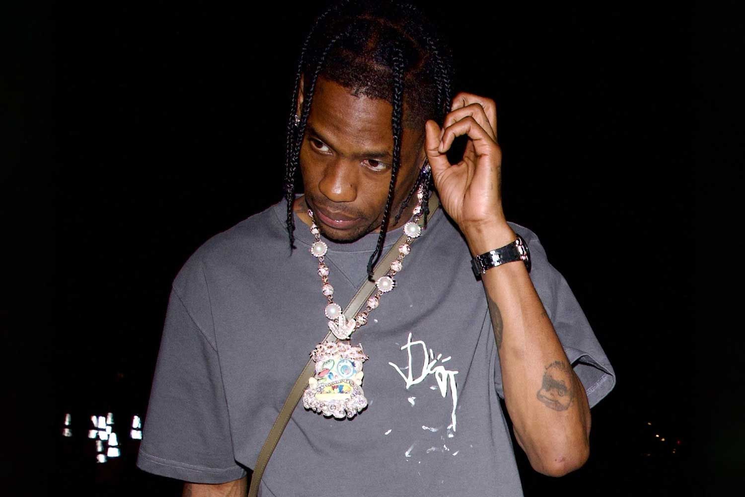 wearing-cactus-jack-x-dior,-travis-scott-makes-rare-public-appearance