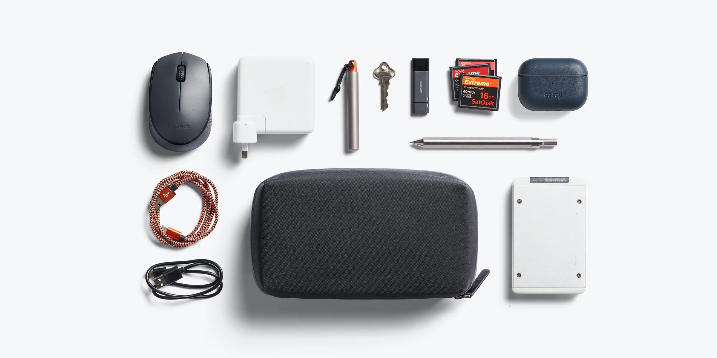 best-tech-pouches-&-cases-to-keep-you-organized