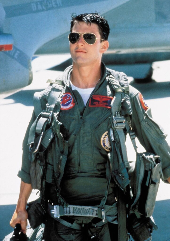 just-like-in-1986,-sales-of-aviator-sunglasses-are-up-because-of-top-gun