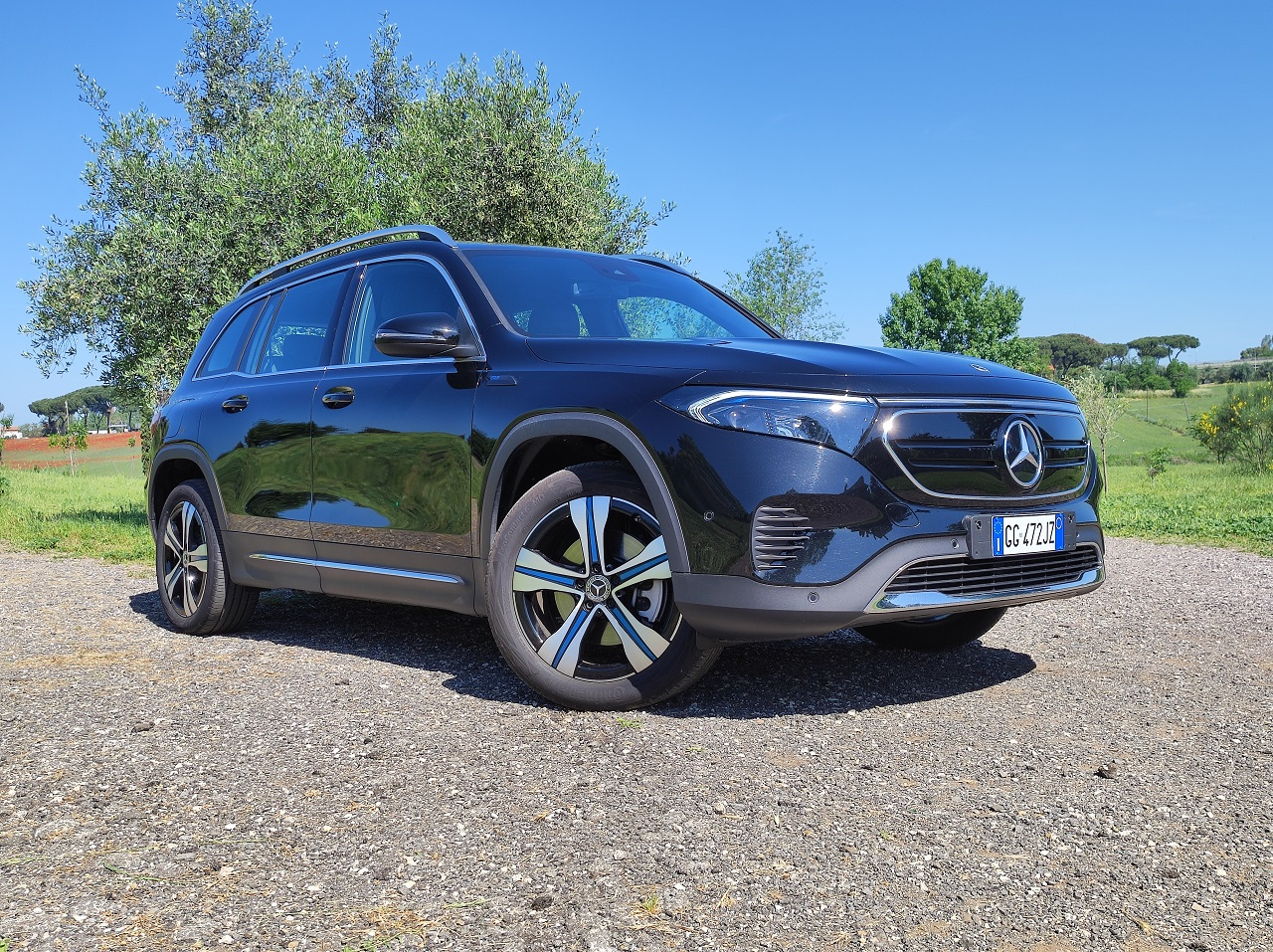 mercedes-eqb-300-4matic:-la-prova-su-strada