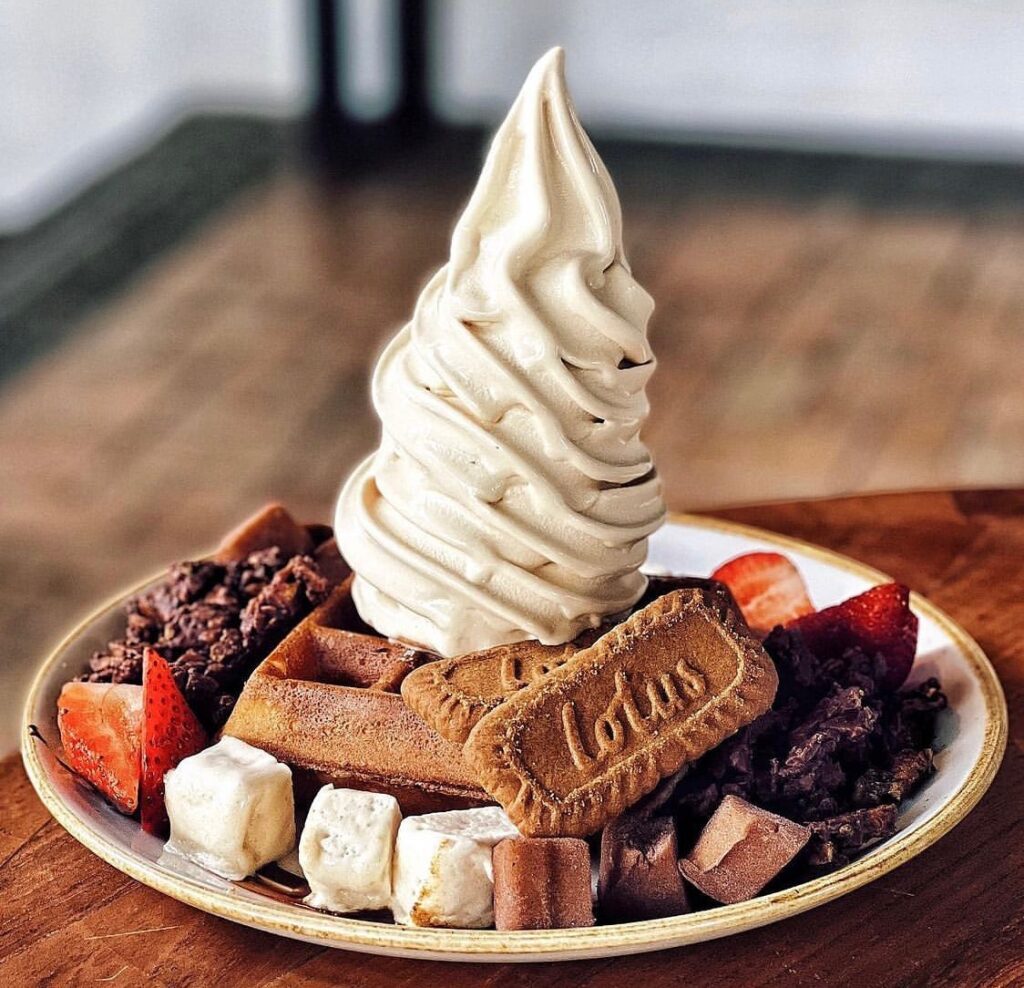 The ultimate list of cafes with the best waffles in Singapore