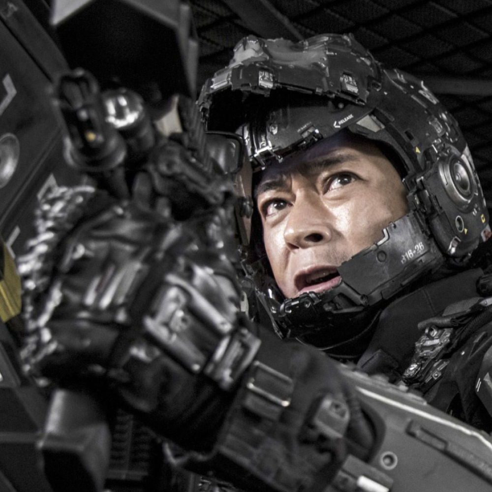 become-mrs-louis-koo-by-catching-'warriors-of-future'-in-cinemas-this-august