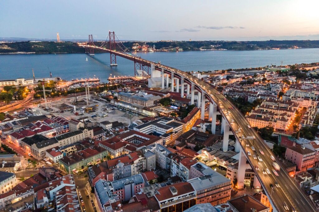 where-to-go-for-the-best-nightlife-in-lisbon-–-big-7-travel