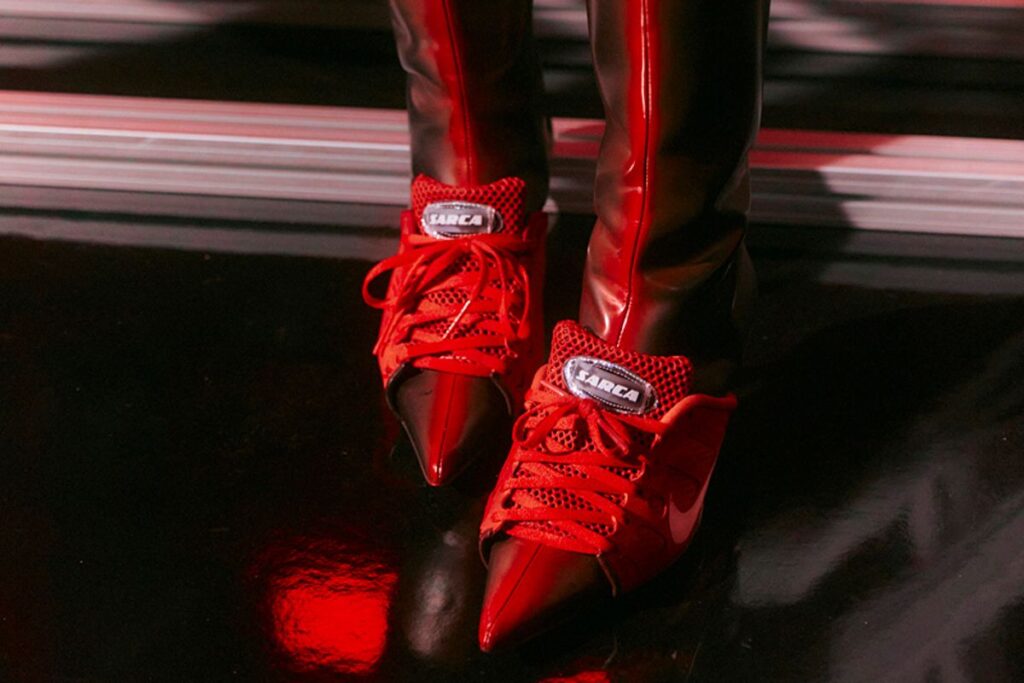 please-let-rihanna-see-ancuta-sarca's-ss23-nike-boots