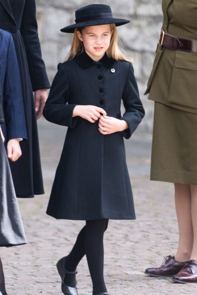 all-the-touching-equestrian-tributes-at-the-queen's-funeral