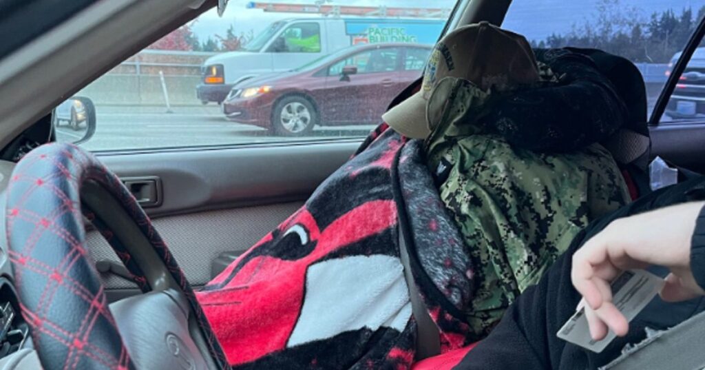 sailor-busted-for-using-a-duffel-bag-dummy-passenger-in-carpool-lane