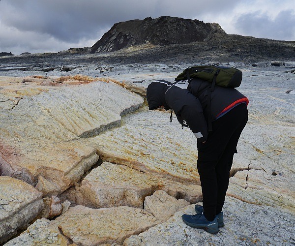 exploring-iceland's-fagradalsfjall-volcano-site-–-a-luxury-travel-blog