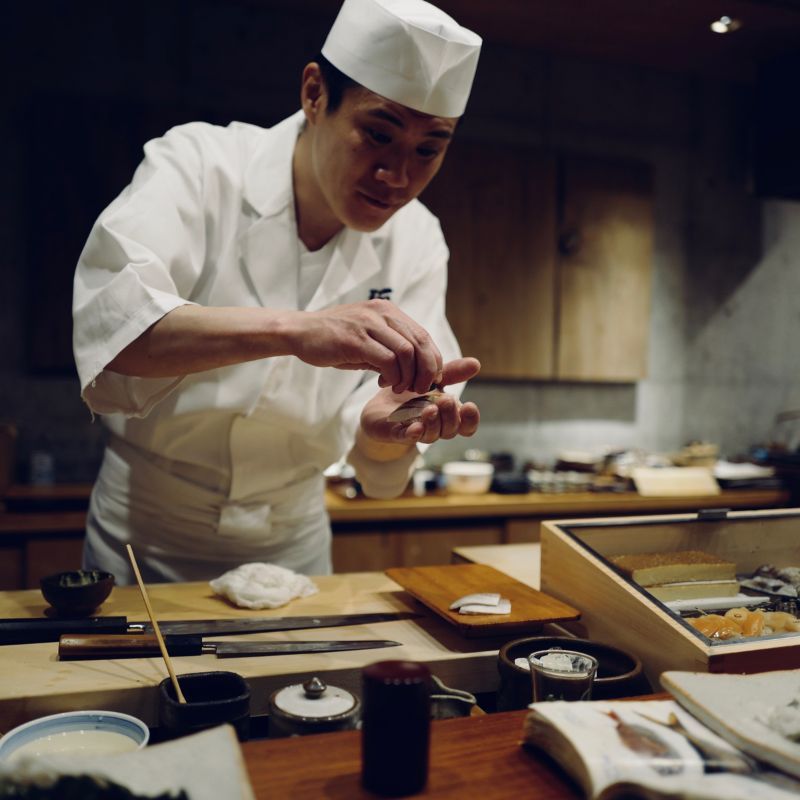 what-is-the-difference-between-sushi-and-omakase?