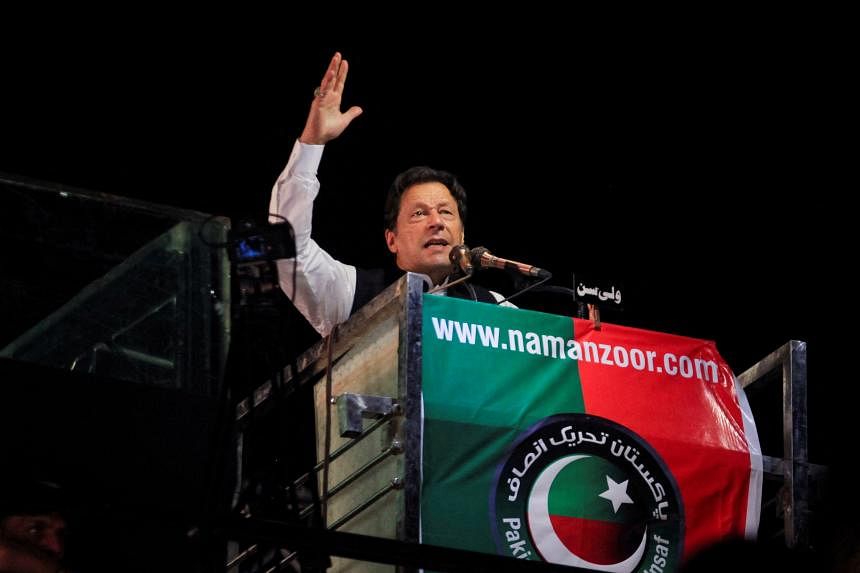 pakistan-ex-pm-khan-announces-march-on-capital-to-call-for-early-elections