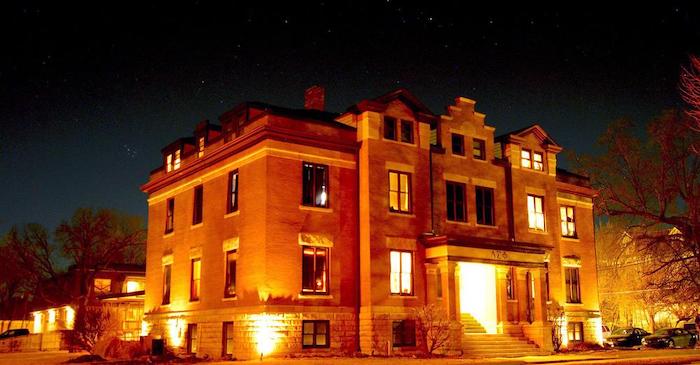 7-most-haunted-places-in-kansas-–-big-7-travel