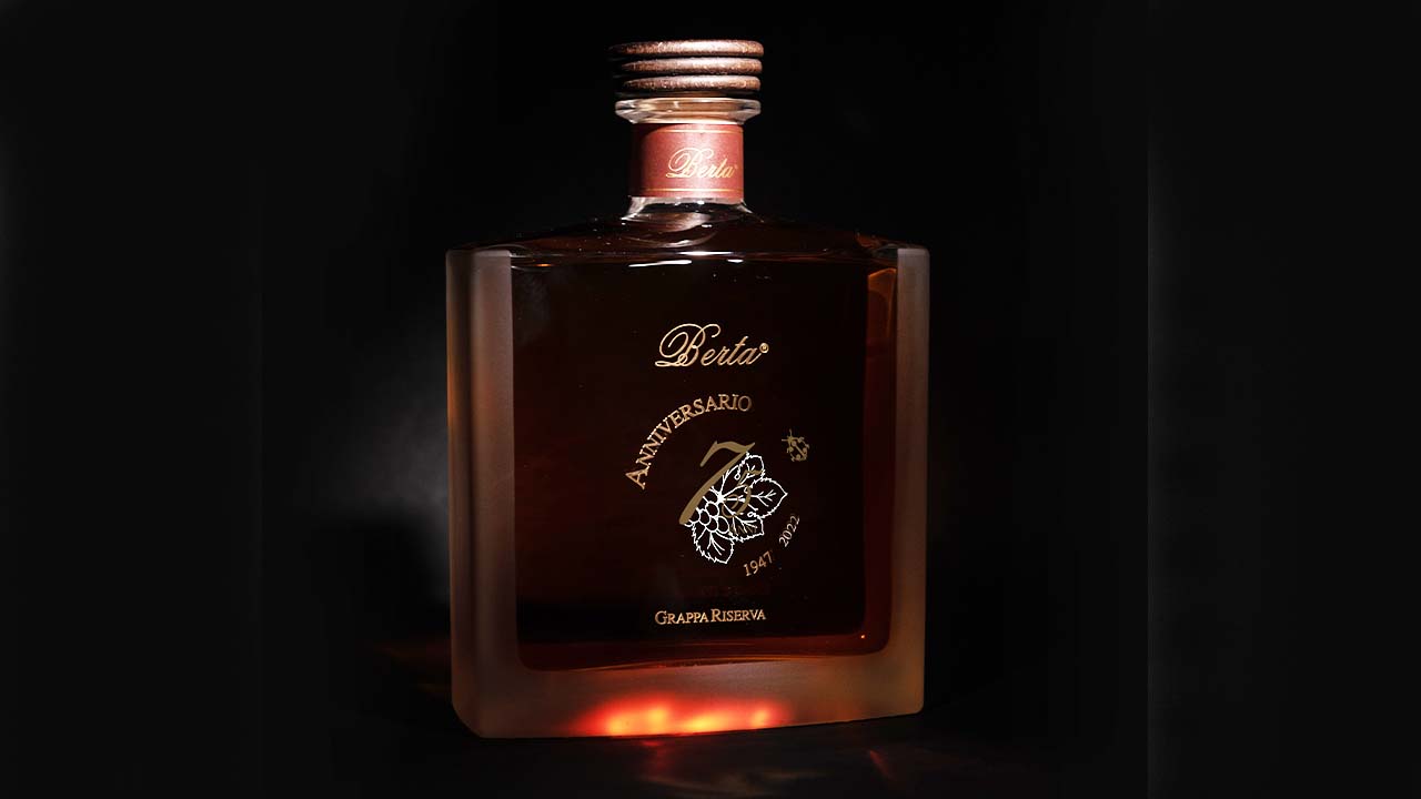 distillerie-berta,-grappa-riserva-75-anni-–-james-magazine