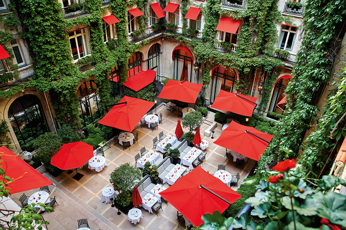luxury-travel-views:-hotel-plaza-athenee,-paris-–-lux-magazine