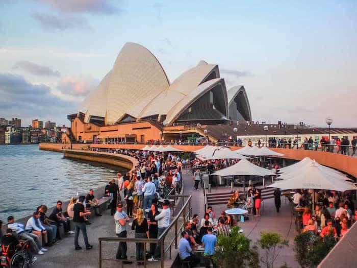 7-cities-with-the-best-nightlife-in-australia-–-big-7-travel