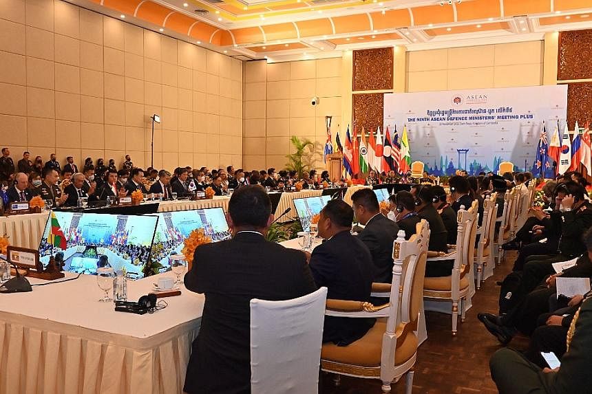 asean-defence-ministers-agree-to-strengthen-solidarity-for-‘harmonised-security’