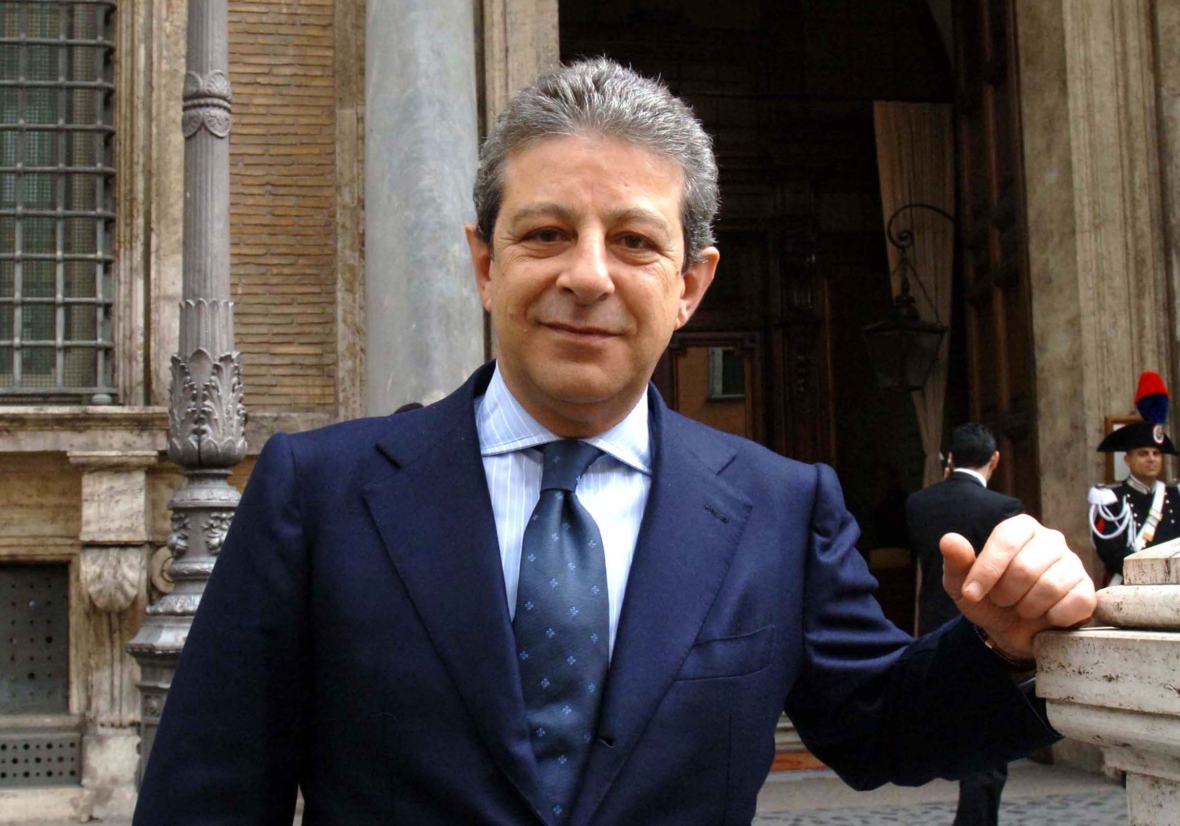 pittelli,-la-cassazione:-«da-rivalutare-la-messa-a-disposizione-dell’avvocato»