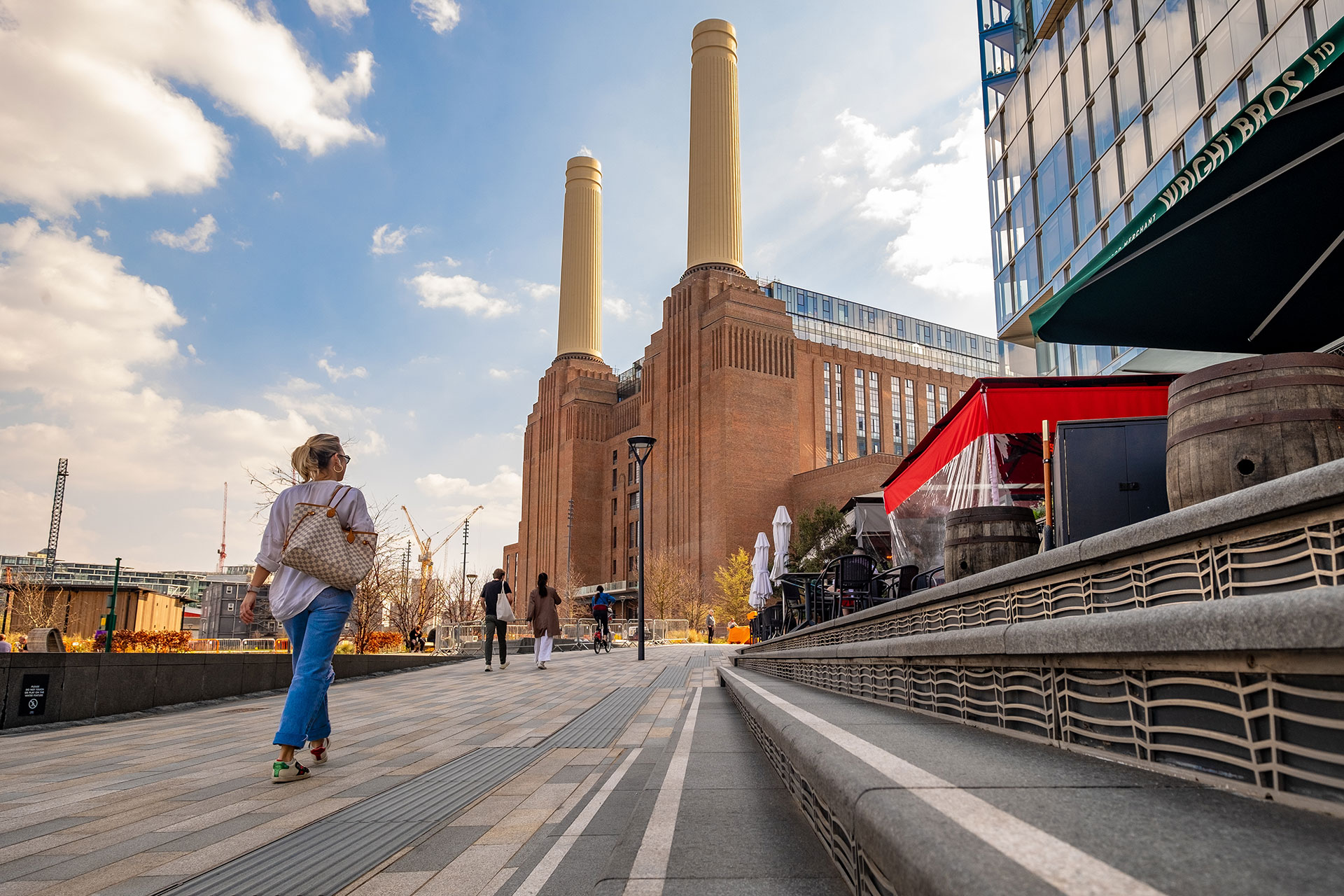 the-best-luxury-boutiques-at-battersea-power-station