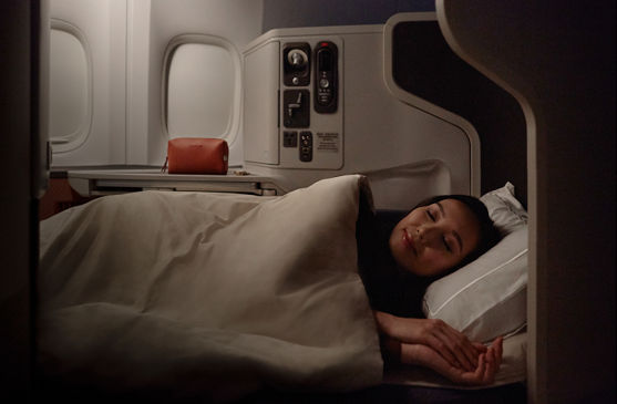 a-closer-look-at-cathay-pacific's-exquisite-business-class