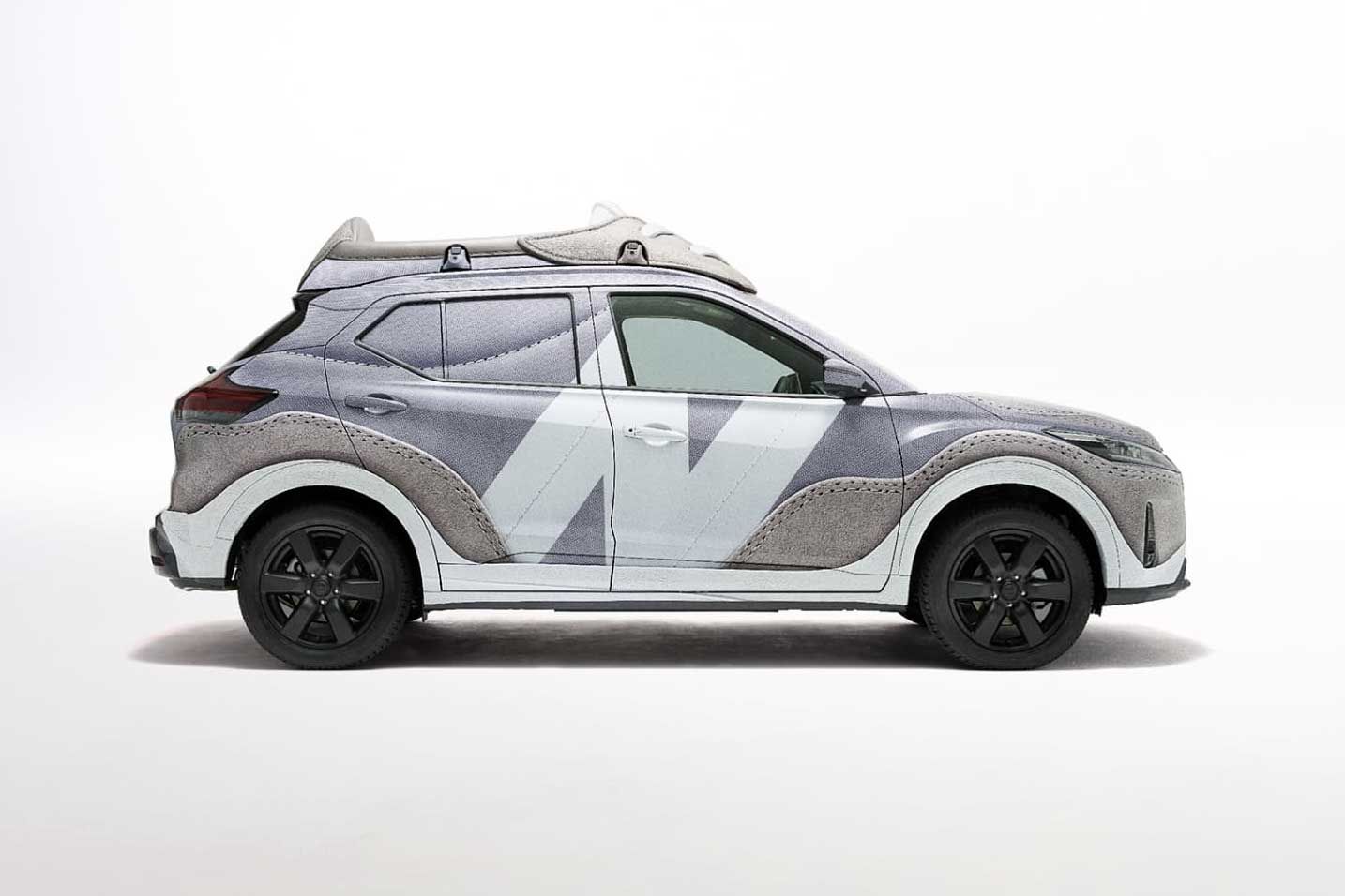 nissan-created-a-new-balance-sneaker-you-can-drive