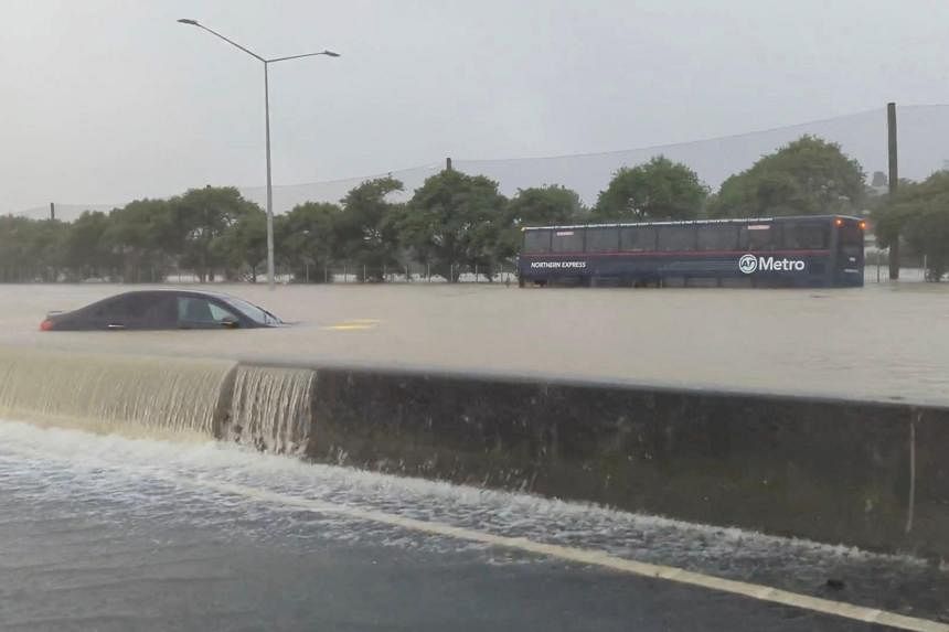 new-zealand’s-auckland-starts-clean-up-after-deadly-flash-floods