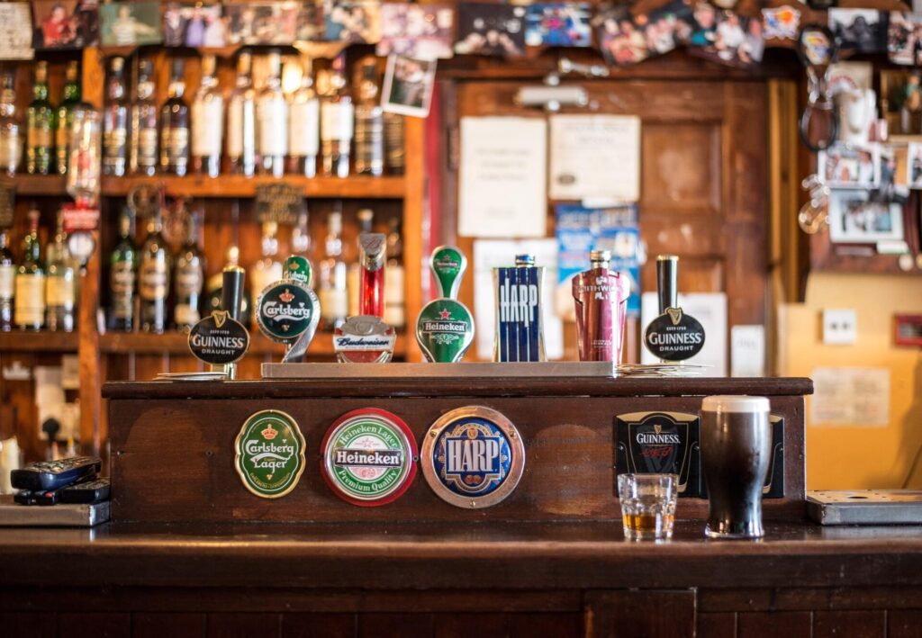 3-common-challenges-faced-by-uk-pub-owners-|-the-foodaholic