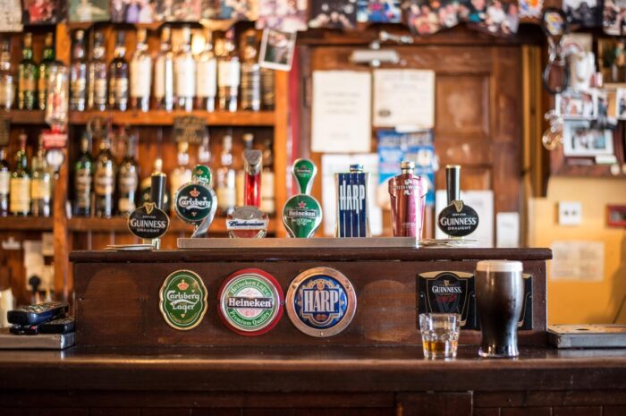 3-common-challenges-faced-by-uk-pub-owners-|-the-foodaholic