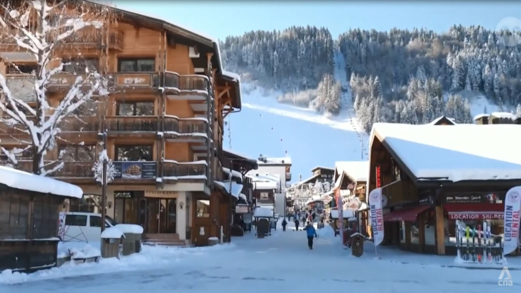 climate-and-energy-crises-affect-winter-holidays-in-the-french-alps