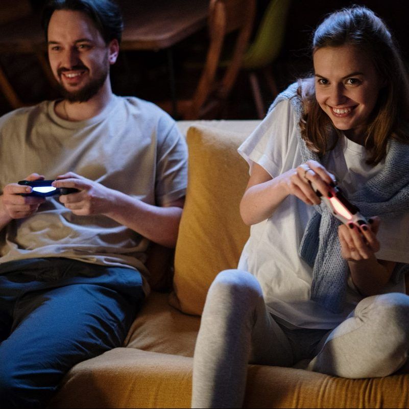 no-valentine’s-day-plans?-these-video-games-are-perfect-for-couples