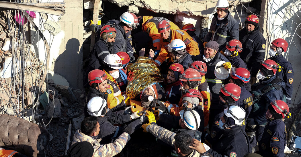 video:-two-brothers-saved-after-200-hours-under-rubble-in-turkey