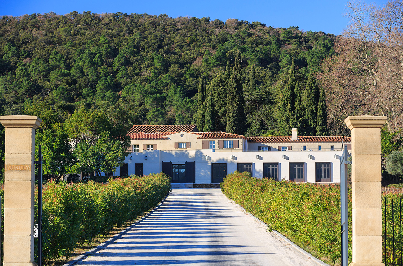 lvmh-expands-provence-rose-offering-by-acquiring-chateau-minuty-–-decanter