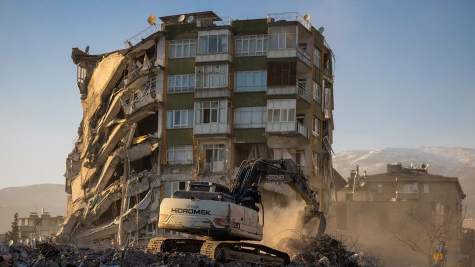 turkiye-syria-earthquake-death-toll-passes-45,000;-many-still-missing-in-flattened-apartments