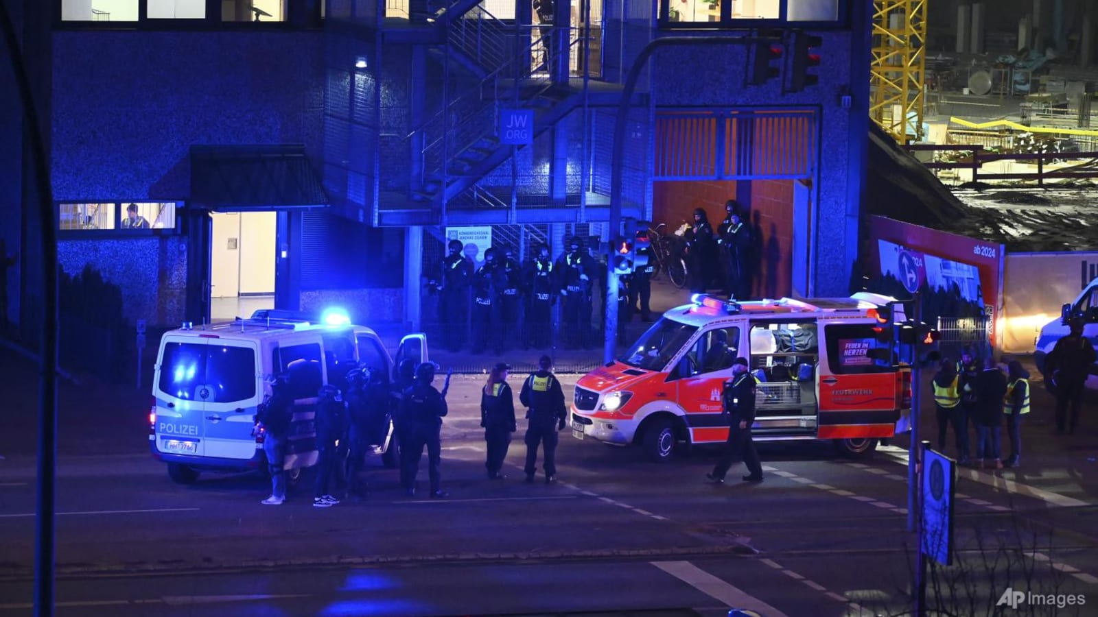 several-dead-after-shooting-at-jehovah's-witness-hall-in-hamburg